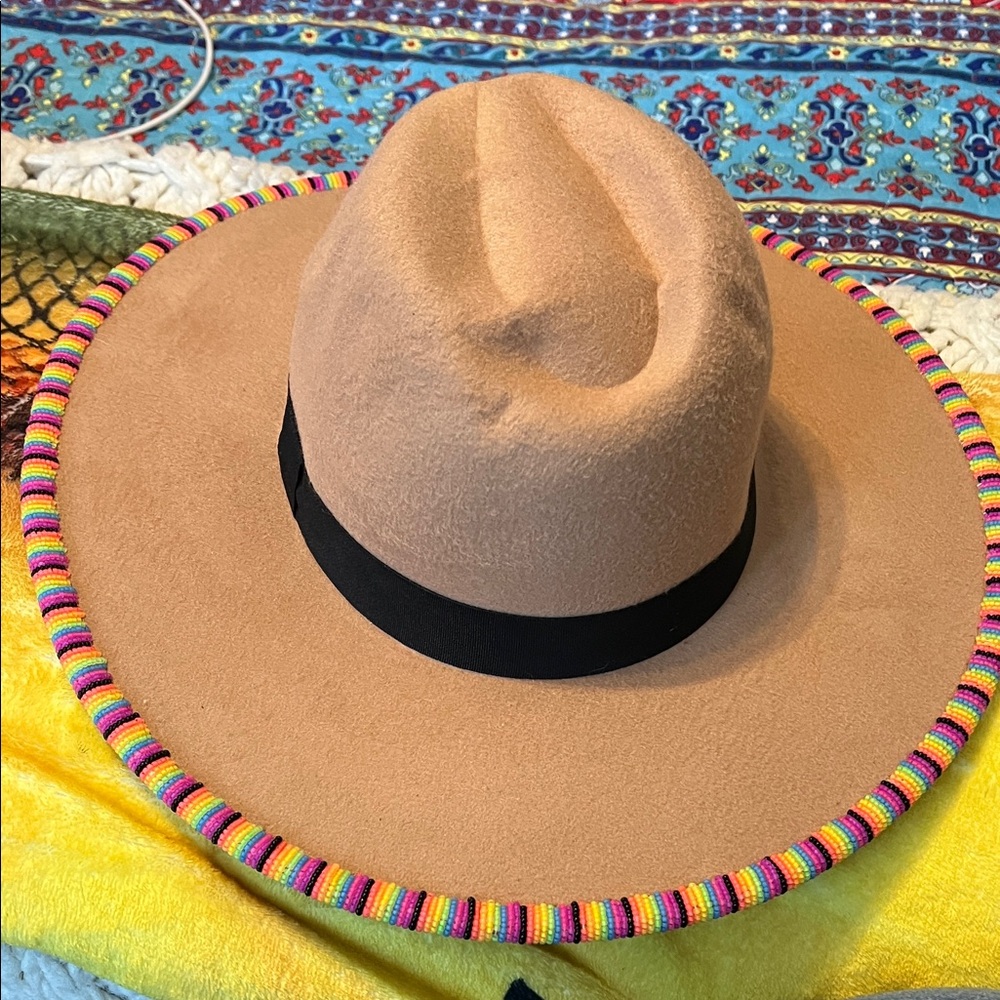 Wide-Brim Felt Fedora Hat with Colorful Trim